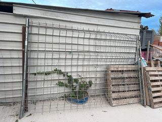 Valla de obra metálica