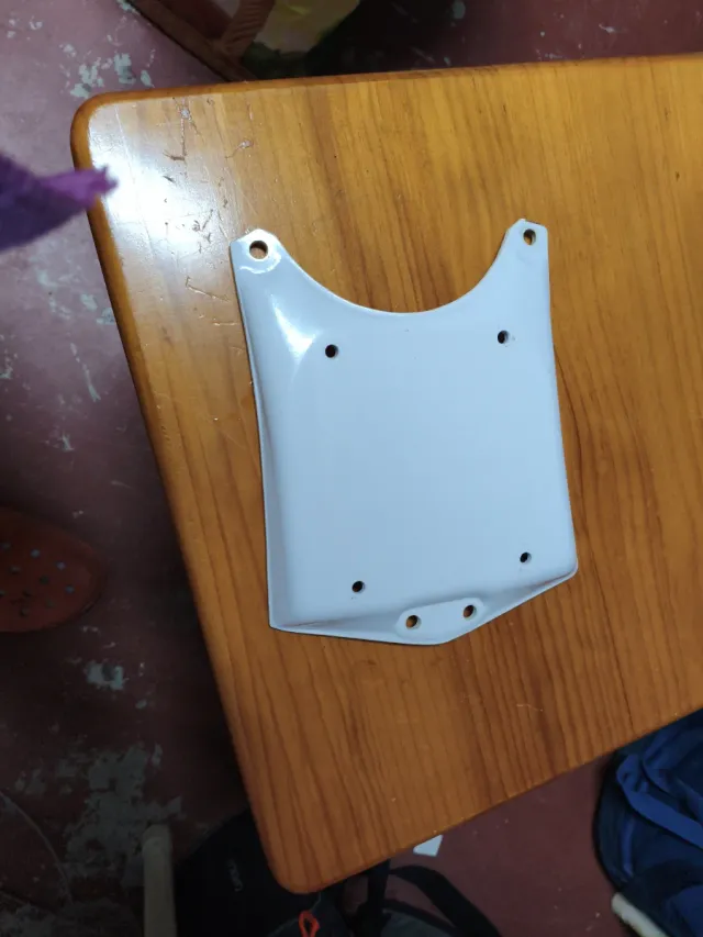 Soporte motor kayak blanco