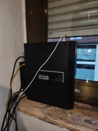 Xbox One Negra + Mando