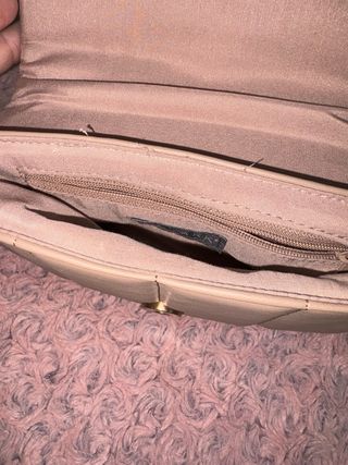 Bolso acolchado cadena dorado