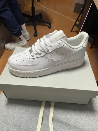 Nike Air Force 1 '07 Talla 41