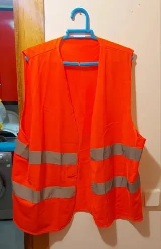 PANTALÓN DE TRABAJO + CHALECO REFLECTANTE