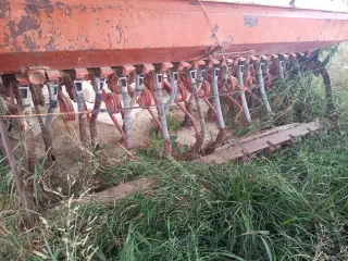 Sembradora 400/450 kgs