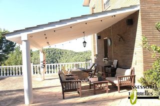 Chalet en venta en Torrelles de Llobregat