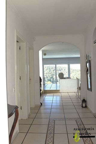 Chalet en venta en Torrelles de Llobregat