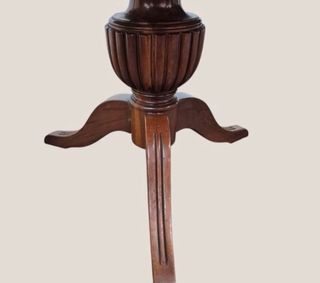 Mesa ovalada de madera 1,70m