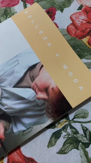 Libro de belleza, estética y moda