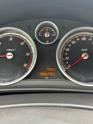 Opel Astra GTC 1.9 CDTi 120cv Sport