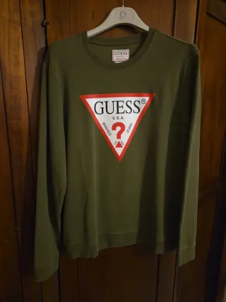 Felpa Guess Verde con Logo Triangolare