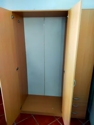 Armario 3 puertas + 3 cajones madera