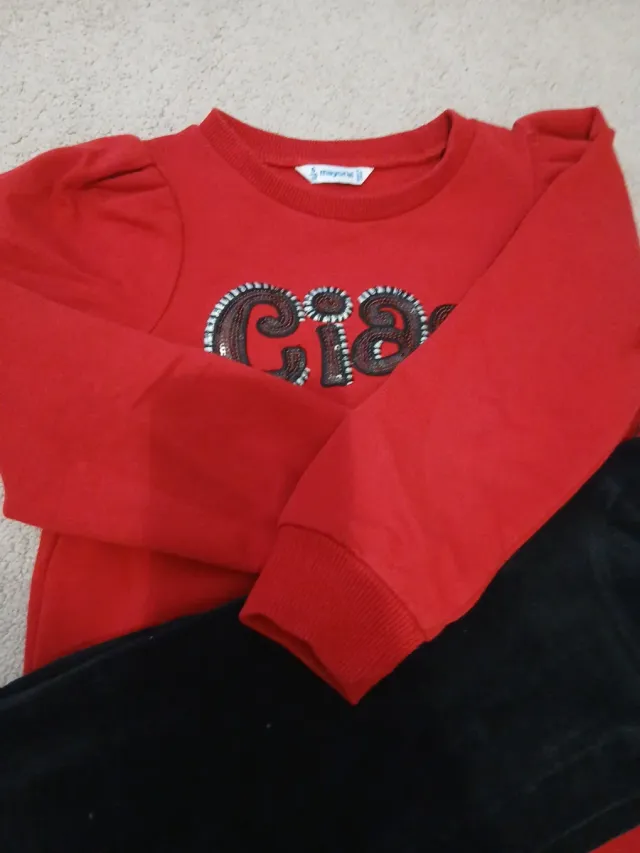 Conjunto sudadera,pantalón y jersey 6/7  y zapatil