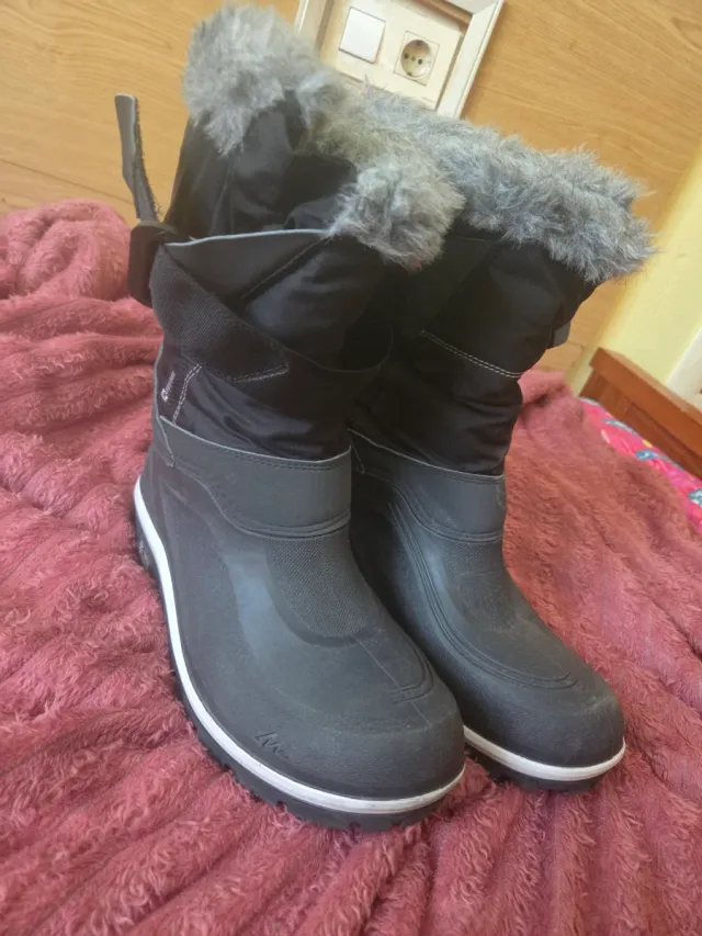Botas de nieve negras con pelo
