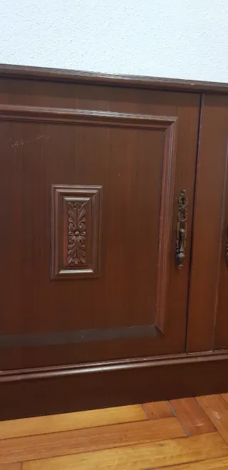 Mueble amplio tipo cómoda