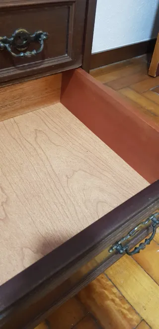 Mueble amplio tipo cómoda