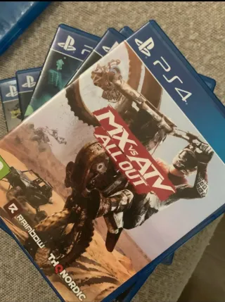 PS4 Pro 1TB + Mando Rojo y Juegos
