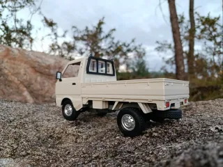 Radiocontrol Suzuki Carry WPL D12 Mini escala 1/16