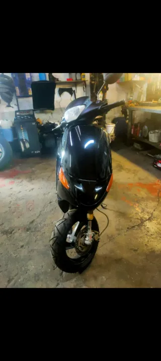 Peugeot Speedake pint, tapiz, ruedas, revisión,...