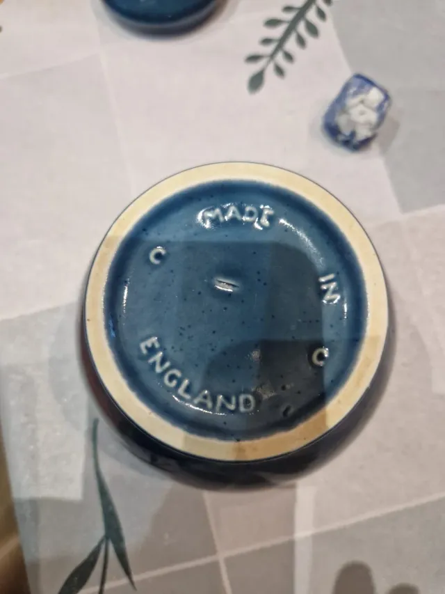 Azucarero de cerámica azul