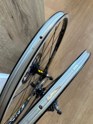Ruedas Mavic CrossLand 26” con discos