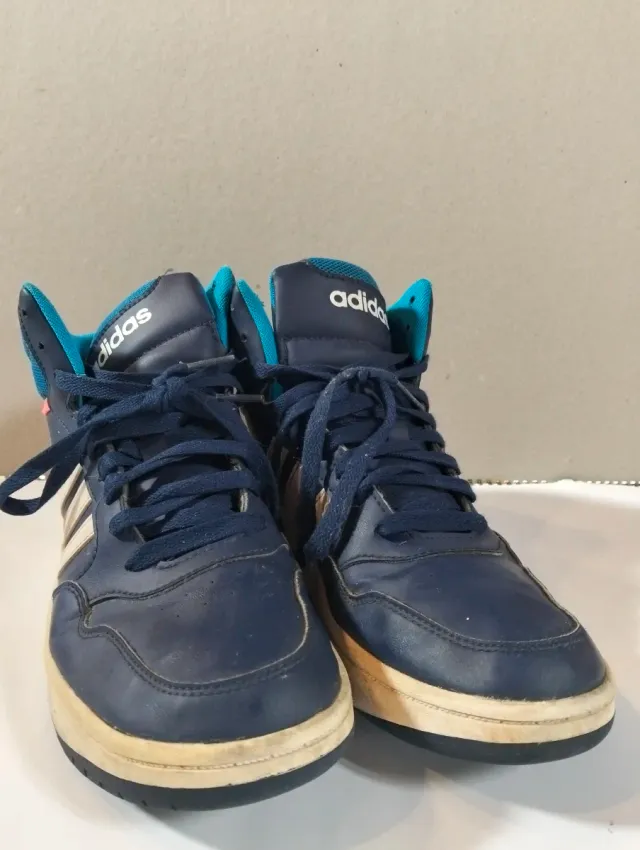 Zapatillas Adidas Hoops Talla 39.5