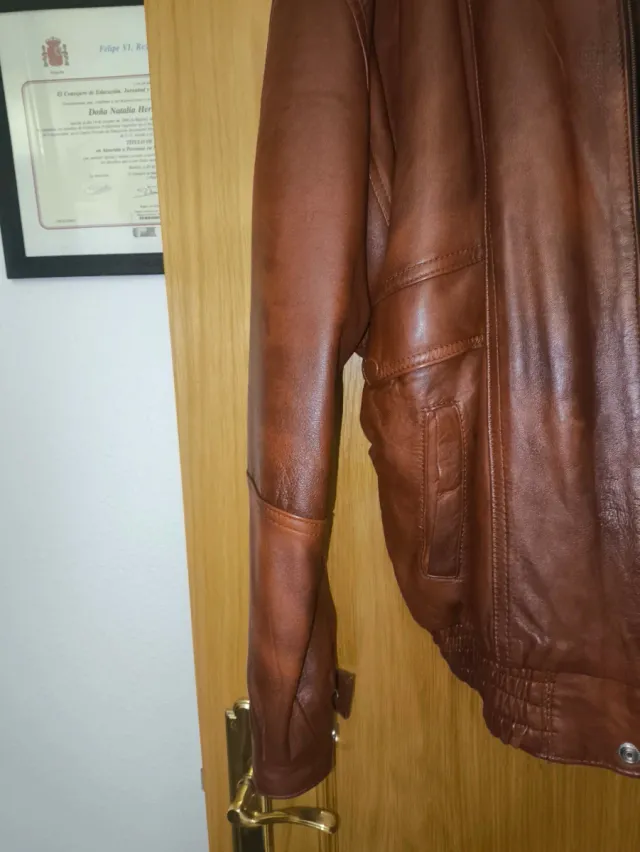 Cazadora de cuero para hombre