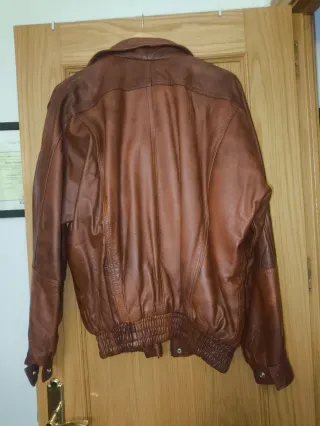 Cazadora de cuero para hombre