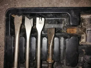 Pistola de corte neumática con cinceles