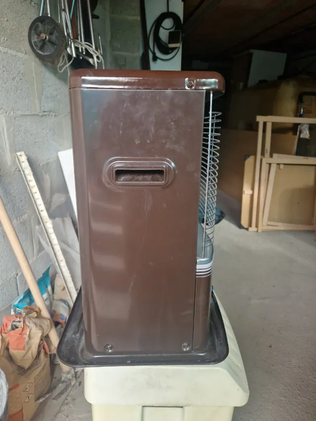 Estufa KAYOUMI Mixta Marrón/Plata