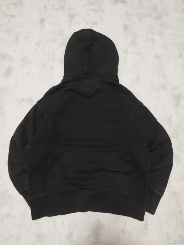 Sudadera Tommy Jeans Negra Logo Bordado