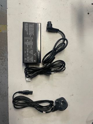 Cargador Giant Bicicleta Eléctrica