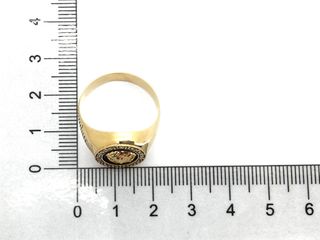 sello oro 18k con onix