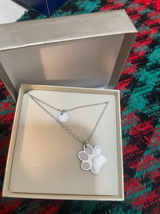 Collana con ciondolo zampa
