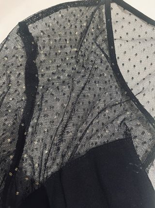 Mono negro con transparencias talla L