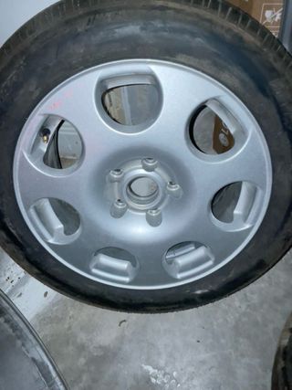 Llanta nueva Audi A4 en 16”