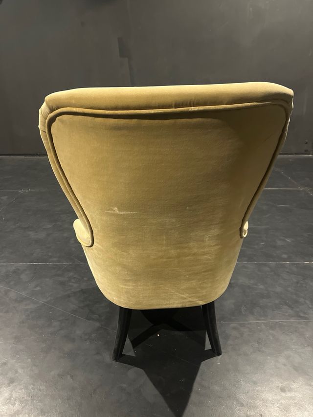 Butaca de terciopelo beige/dorado