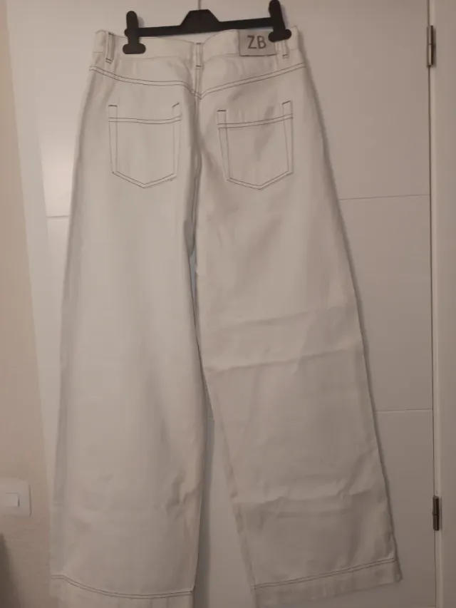 Vaqueros Zara Talle Alto Blanco Botones