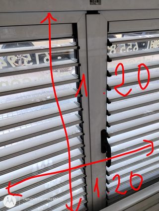 Ventana corredera aluminio gris