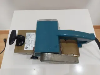 Lijadora Virutex M-75