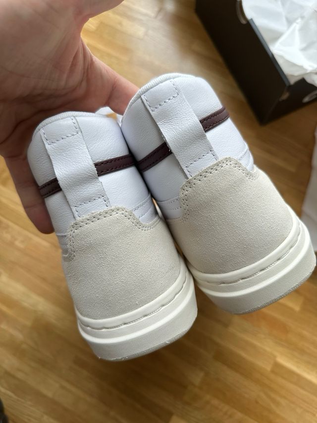 Converse Piel Blanco y Negro