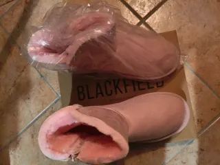 Stivaletti BLACKFIELD rosa