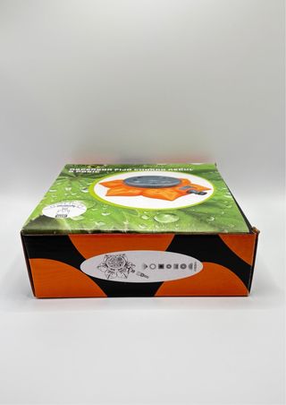 Aspersor riego jardín