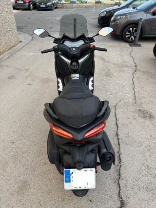 Yamaha Xmax Tech Max 300