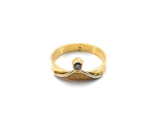 anillo oro 18k con piedra con diamante