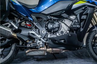 BMW S 1000 XR REESTRENO * PUÑOS CALEFACTABLES * TOPCASE Y MALETAS *