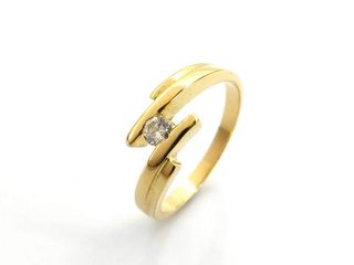 anillo oro 18k con piedra con diamante