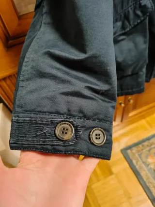 Cazadora niña con capucha y pelo