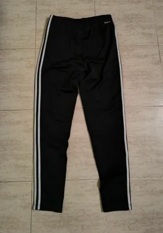 Pantalones chándal Adidas negros