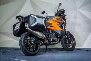 KTM 1290 SUPER ADVENTURE S IMPECABLE * POCOS KM * MALETAS LATERALES *