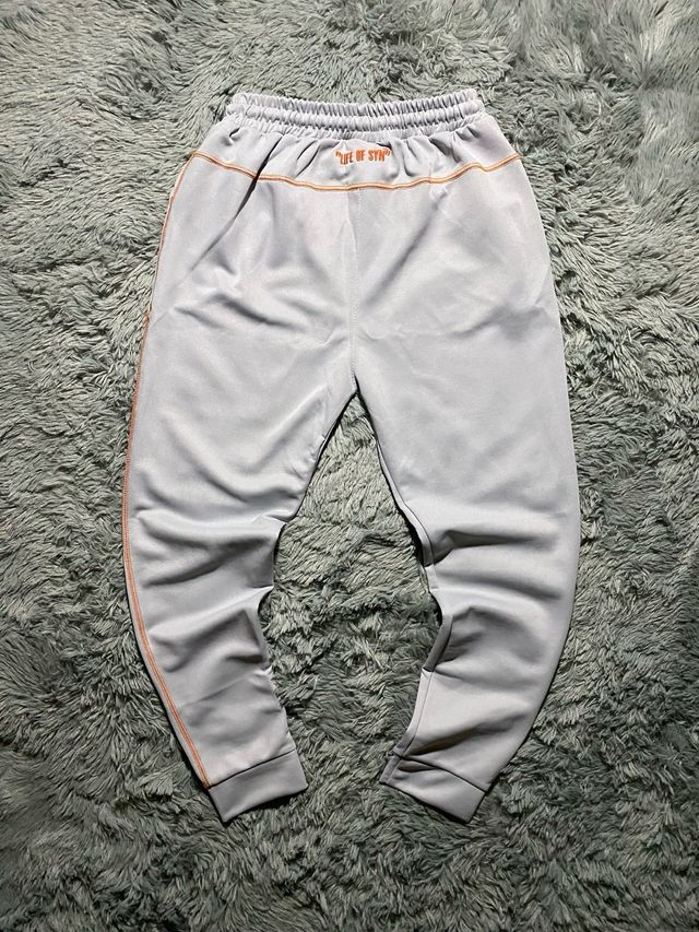 Nike Tech Negro y Gris Central Cee Syna World