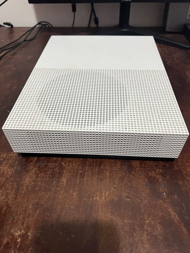 Xbox One S 1TB Bianca